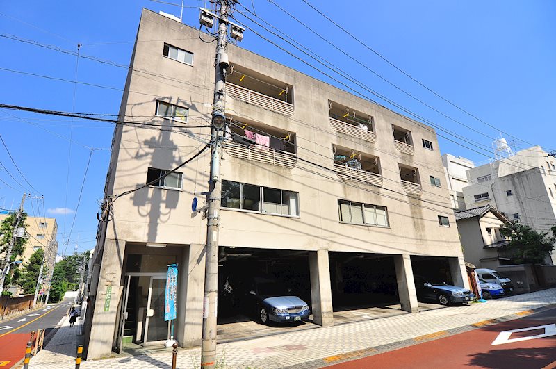 メゾン龍岡 外観