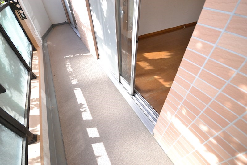 メゾンドボヌール梅島 ベランダ