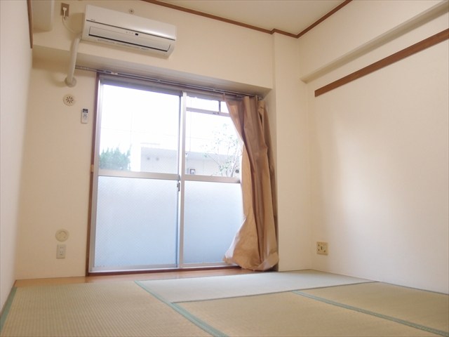 レジデンスオーク ベッドルーム