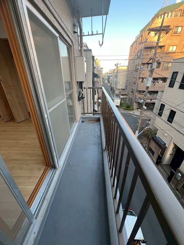 新井ビル ベランダ