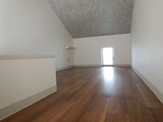 エクセル６ ベッドルーム