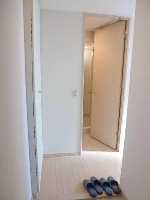 カスタリア東日本橋Ⅱ 玄関