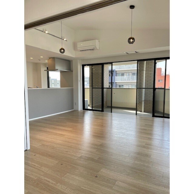 コスモリード本所吾妻橋 リビング