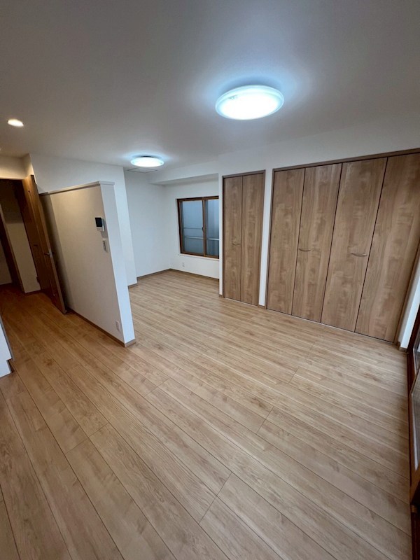 新井ビル リビング