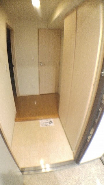 リベール入谷  玄関