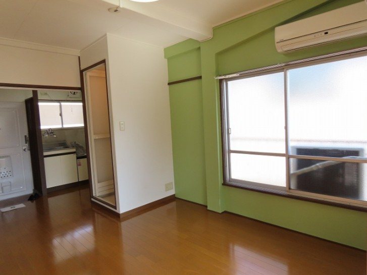 三州コーポ ベッドルーム