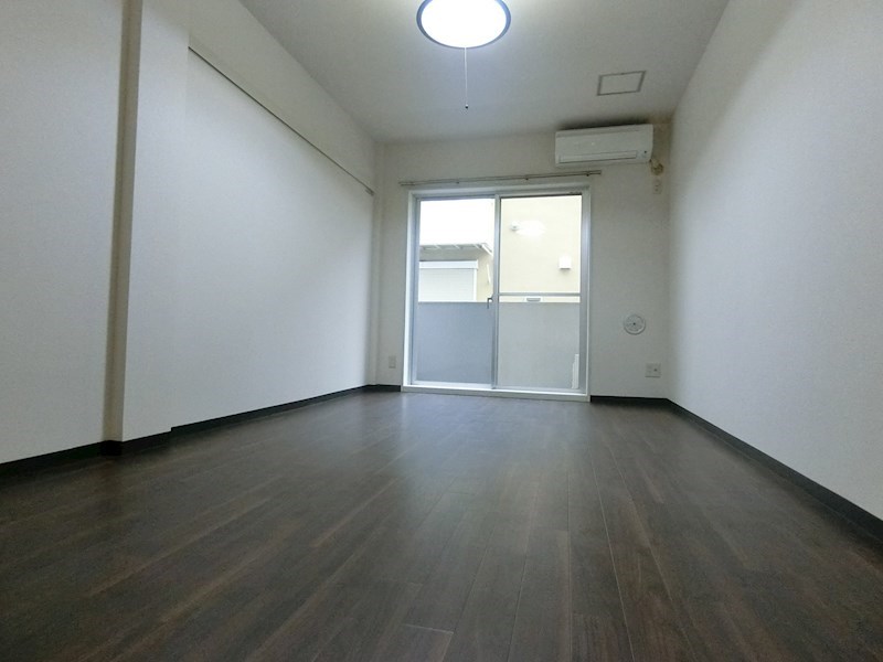 セシルコート    リビング