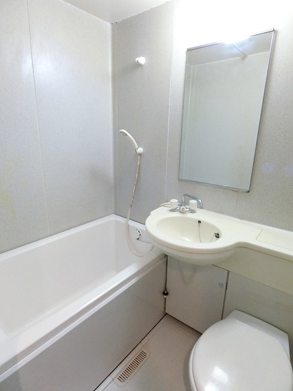 セシルコート    風呂画像