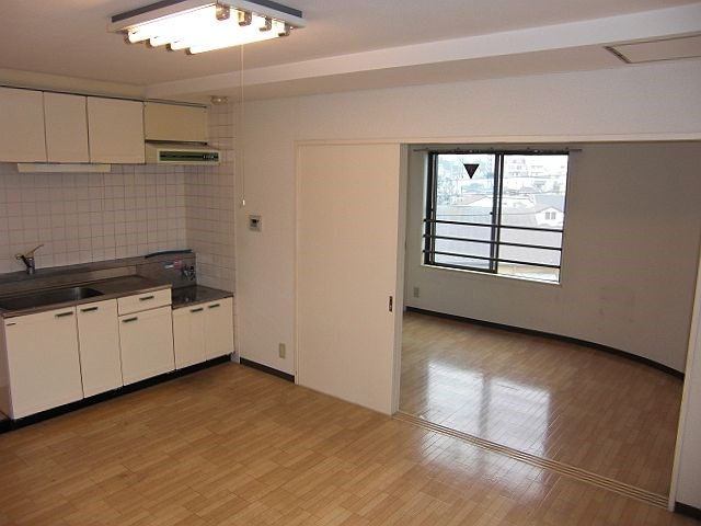 勘五郎ビル キッチン