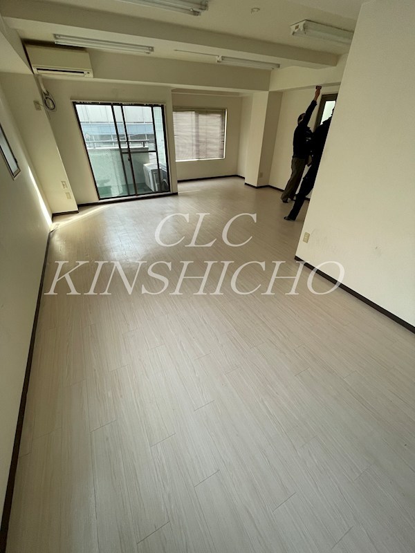 牧ビル リビング