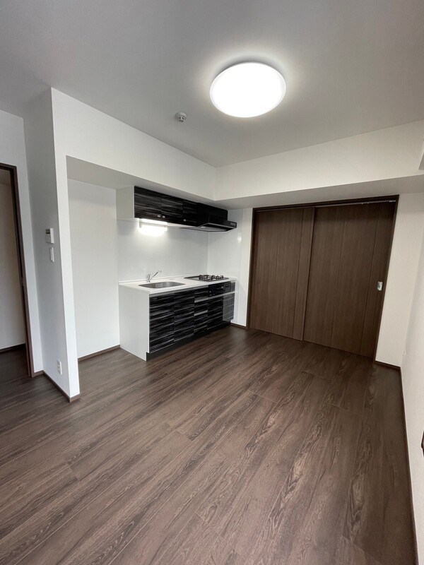 アイルプレミアム向島 リビング