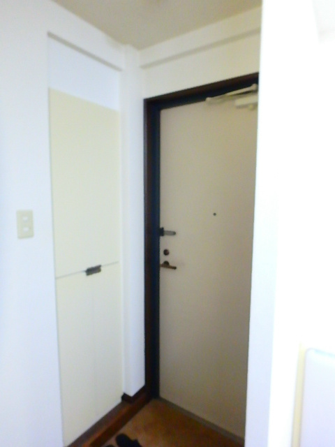 マリーナ・タカケンビル№６  玄関