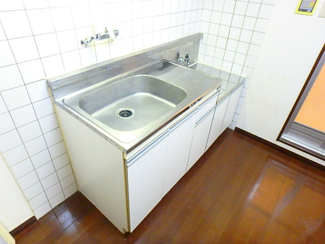 マリーナ・タカケンビル№６  キッチン