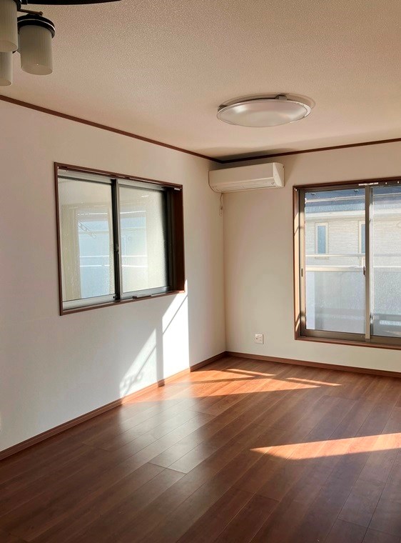 上篠崎3丁目戸建 リビング