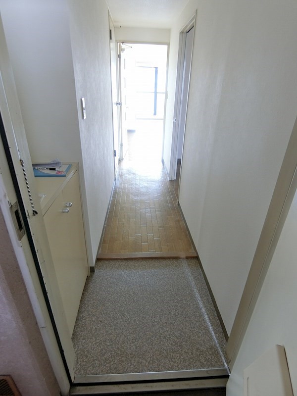 オークマンション 玄関