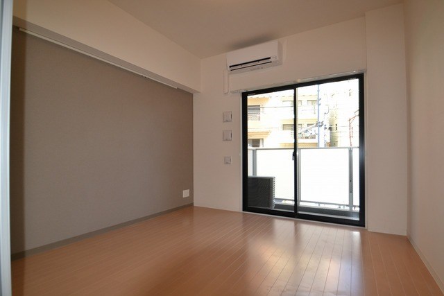 ラヴィ　クレール  ベッドルーム