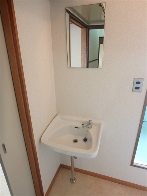 オカダビル その他4