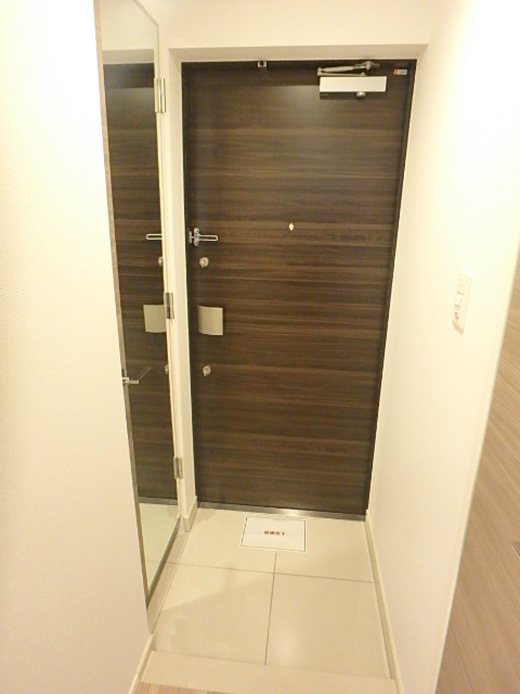 トラディティオ門前仲町   玄関