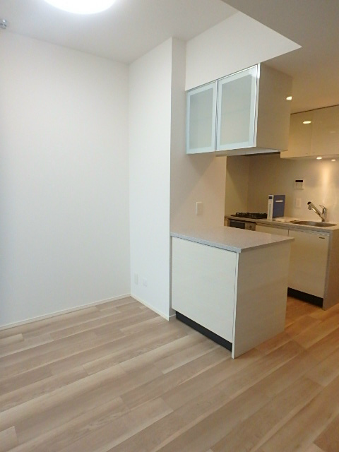 トラディティオ門前仲町   リビング