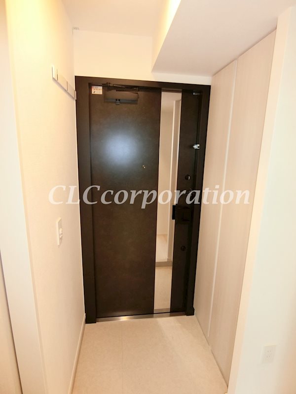 プライマル中央MINATO 玄関