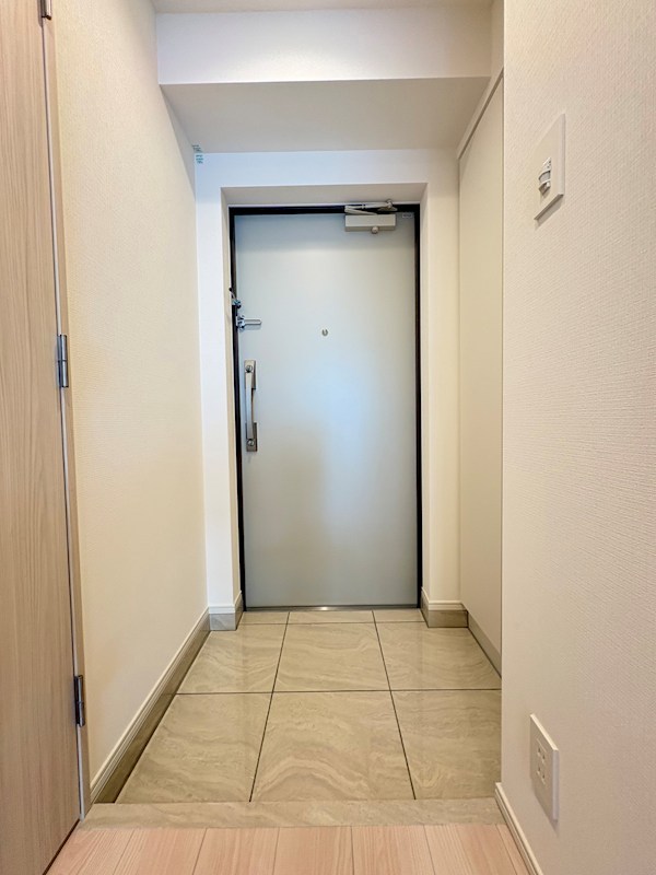 グランカーサ西葛西 玄関