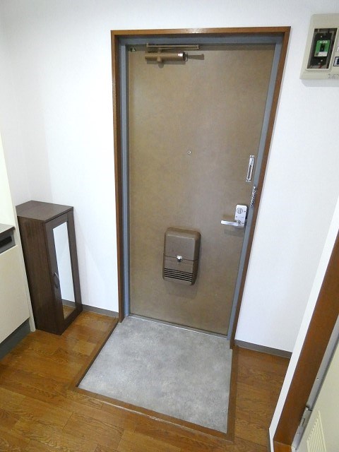 トウセンハイツ京島 玄関