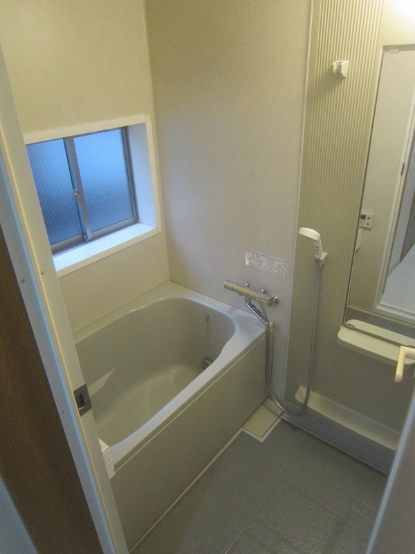 メゾン・グランディール 風呂画像