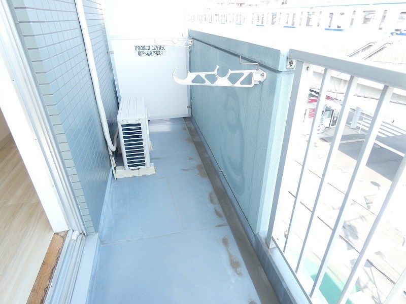 ベルエキップ一番館 ベランダ