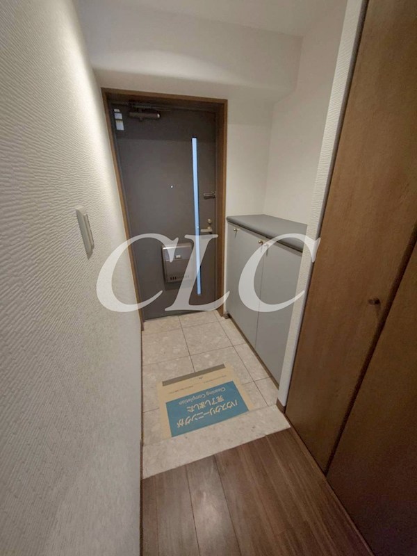 ソアーヴェ日暮里  玄関