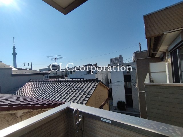 ジョワ・ド・ヴィーヴル その他4