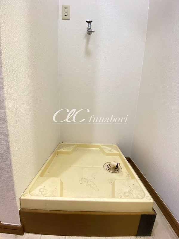 West Wood その他3