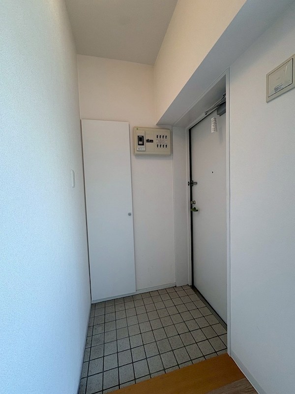 アーク亀戸三丁目 玄関