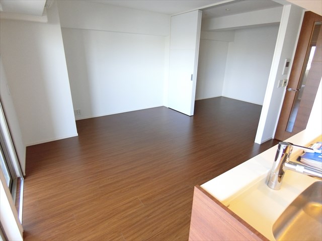 レジディア町屋 リビング