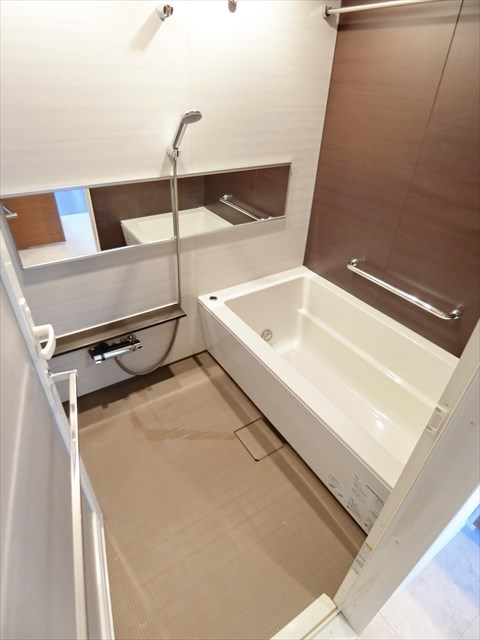 レジディア町屋 風呂画像