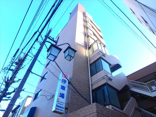 チセ・ムジュール 外観