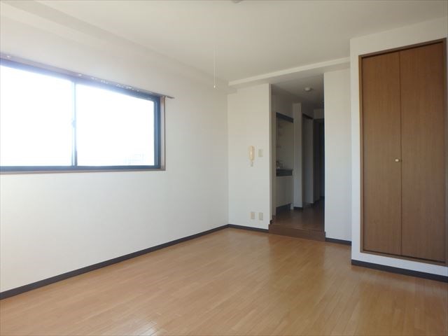 チセ・ムジュール ベッドルーム