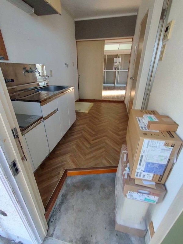 ジュネス行徳 玄関