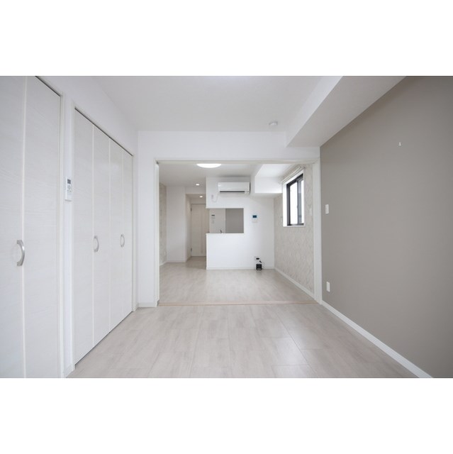 ルミナス西日暮里 ベッドルーム