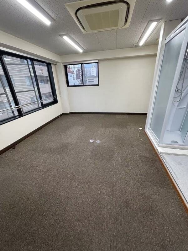 共和ビル ベッドルーム