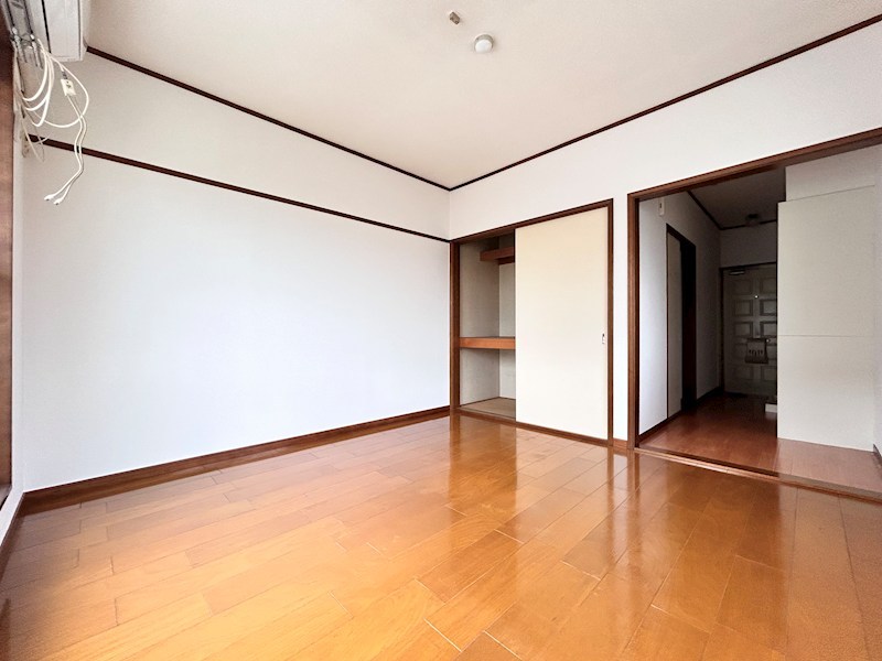 リバーハイツ池田 リビング