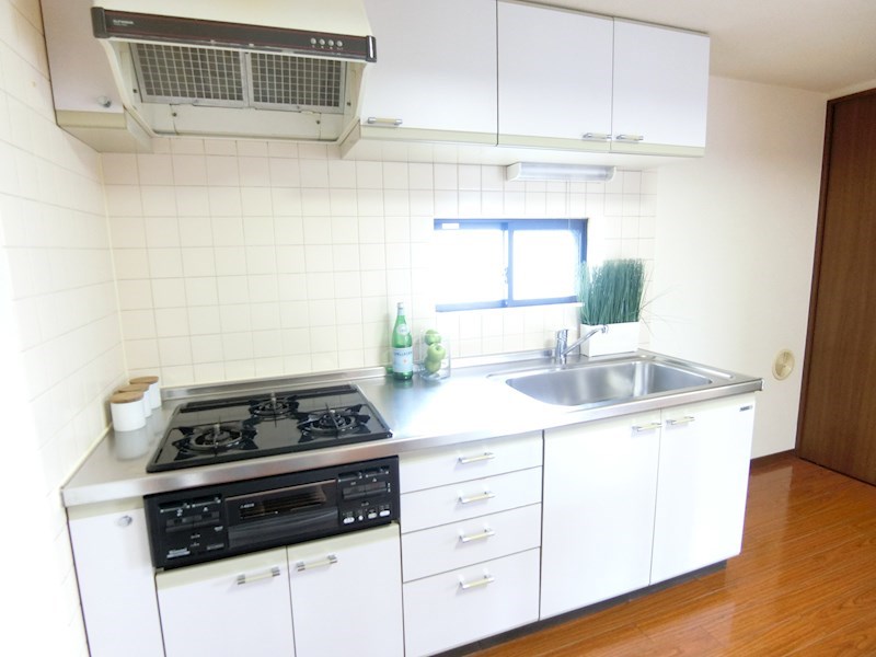 コスモリード西日暮里 キッチン