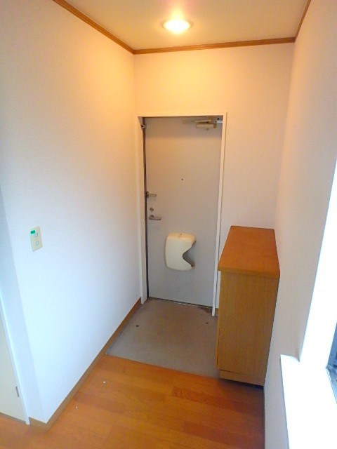 グレースＫ 玄関