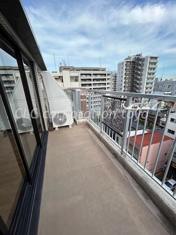 EJアパートメント ベランダ