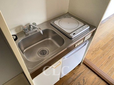 ロイヤルハイム上野  キッチン