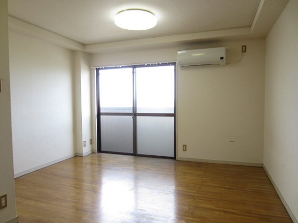 カルムメゾン丸山 ベッドルーム