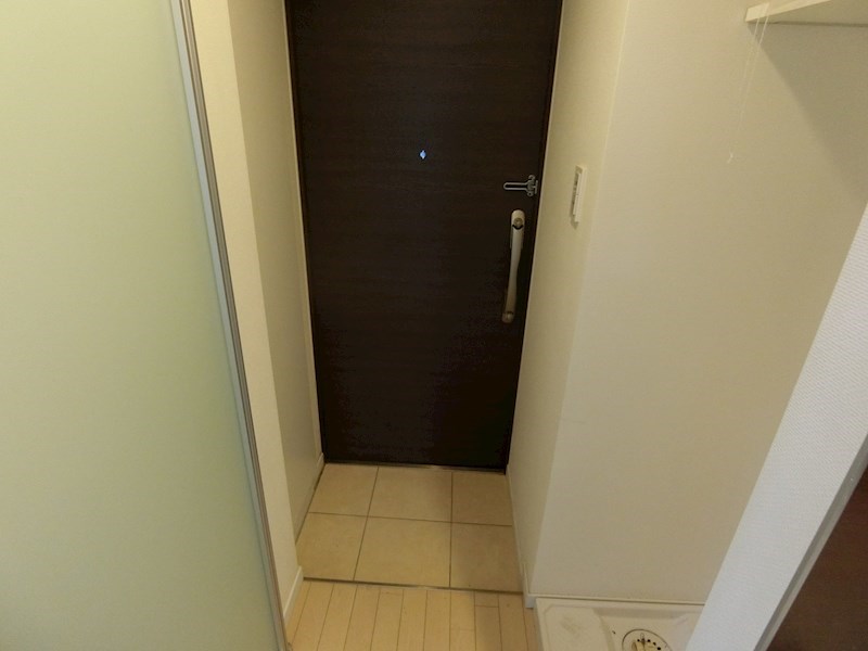 リヴシティ大島イースト   玄関