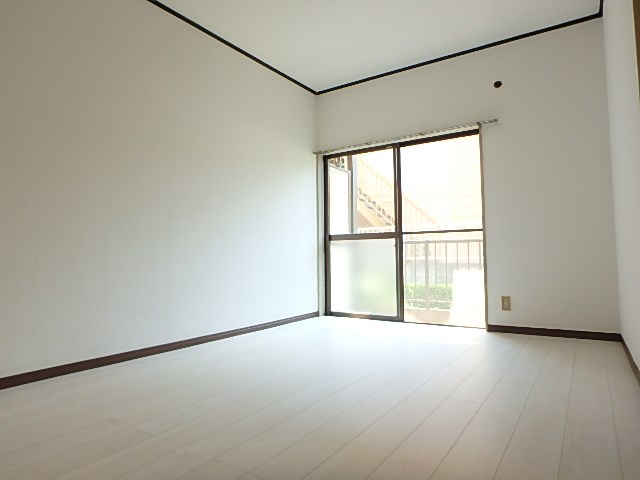 ベルシオン　A リビング