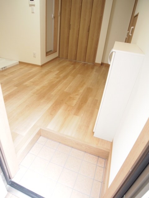 DENアパート三ノ輪 玄関