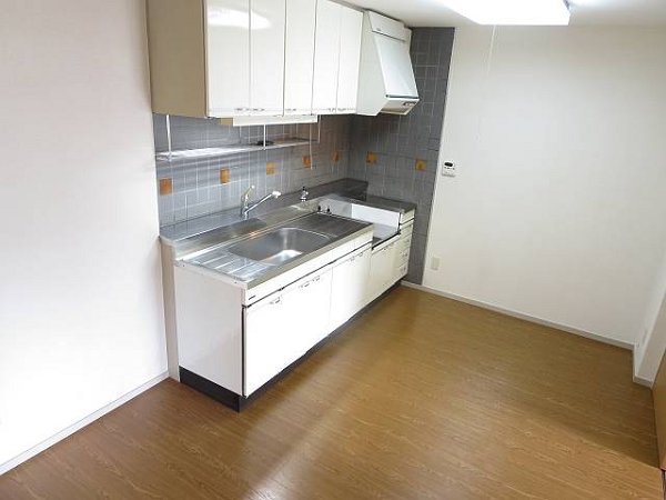 メゾンタカギ リビング