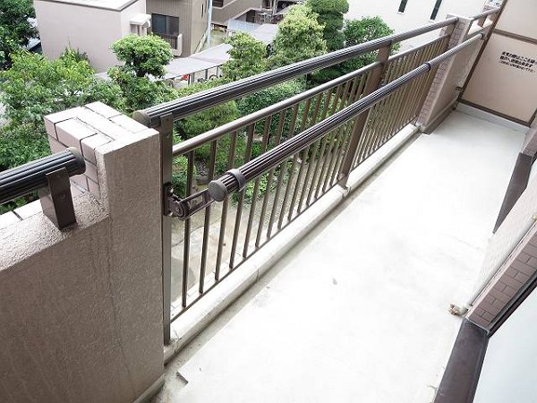 メゾンタカギ ベランダ